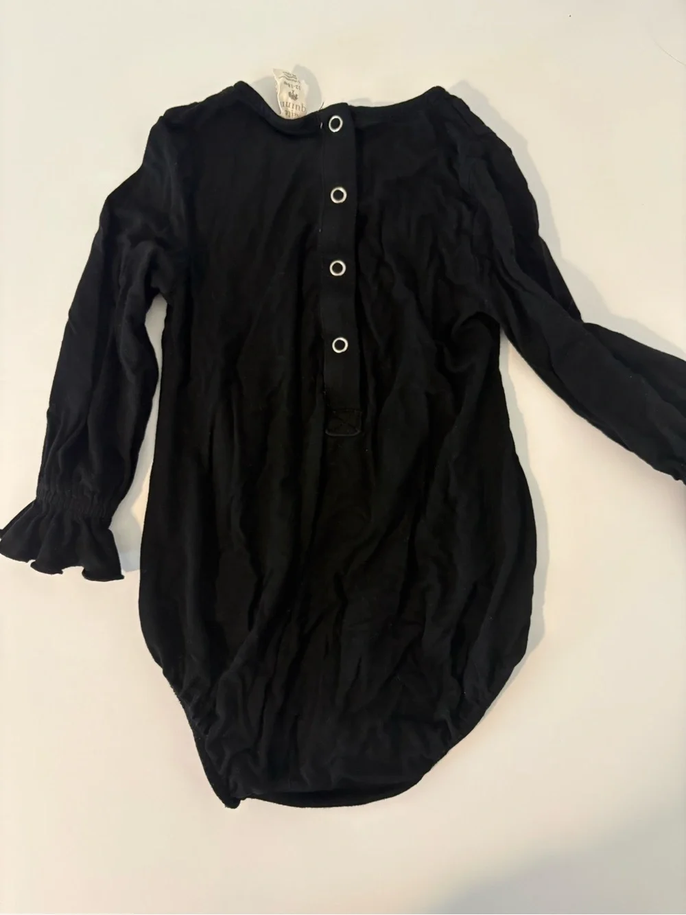 kate quinn Black Long-Sleeve Baby Bodysuit Ruffle Sleeves 12-18months